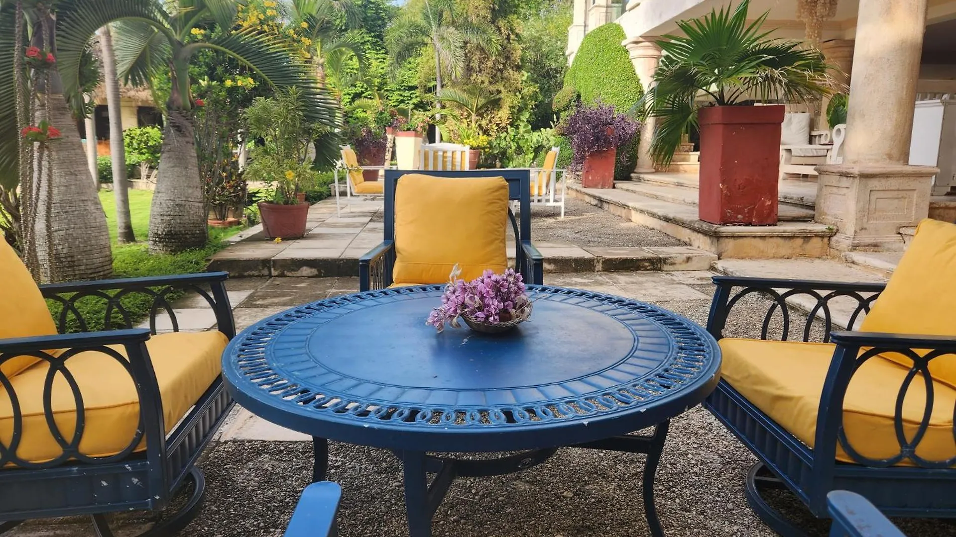 Villa Tesoros Del Mar - Luxury Beachfront Villa With Natural Pool, Jacuzzi, Mountain Views, Yoga, Bbq, Wi-Fi, Pet & Family Friendly, Barahona Adventures