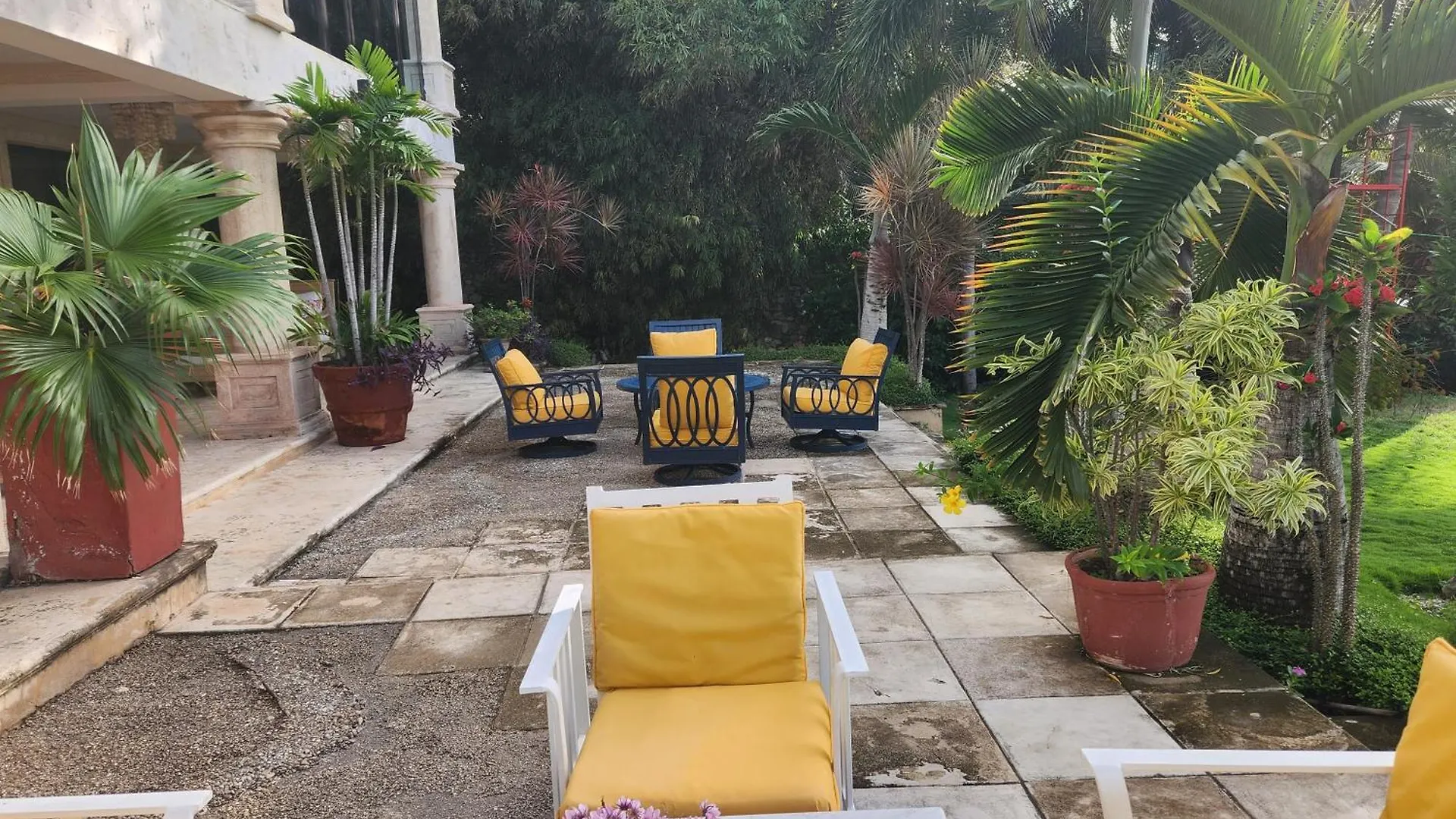Villa Tesoros Del Mar - Luxury Beachfront Villa With Natural Pool, Jacuzzi, Mountain Views, Yoga, Bbq, Wi-Fi, Pet & Family Friendly, Barahona Adventures 0*,