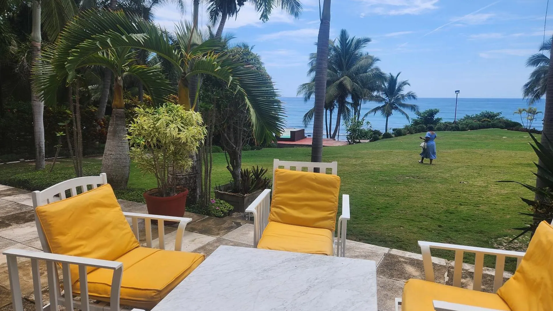 Villa Tesoros Del Mar - Luxury Beachfront Villa With Natural Pool, Jacuzzi, Mountain Views, Yoga, Bbq, Wi-Fi, Pet & Family Friendly, Barahona Adventures 0*,