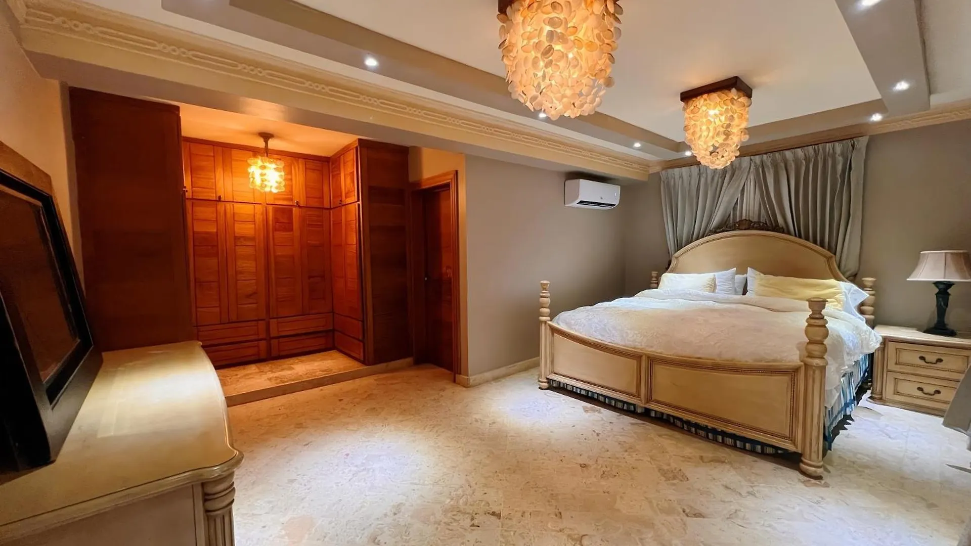 Villa Tesoros Del Mar - Luxury Beachfront Villa With Natural Pool, Jacuzzi, Mountain Views, Yoga, Bbq, Wi-Fi, Pet & Family Friendly, Barahona Adventures 0*,